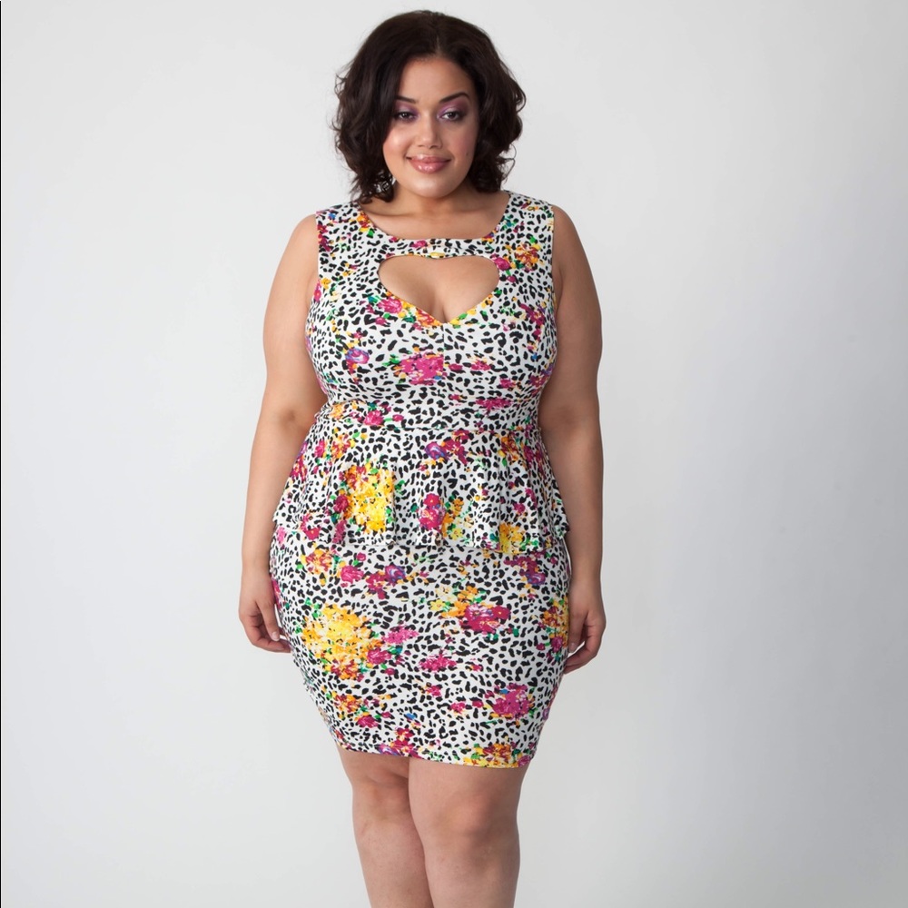Plus Size ✨ PEPLUM DRESS